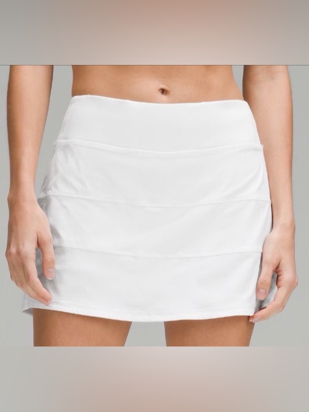 Luluelemon Women’s White Athletic Skort 20